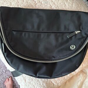 Lululemon large bag. Once once. Crazy glue on the inner pocket. See pics